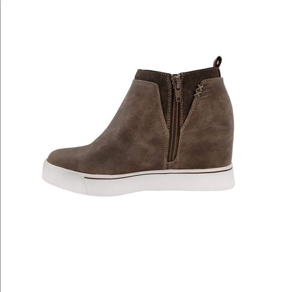 Sugar Wedge Sneakers sz 6 Casual Zip Sides NEW #G290 - Picture 3 of 6